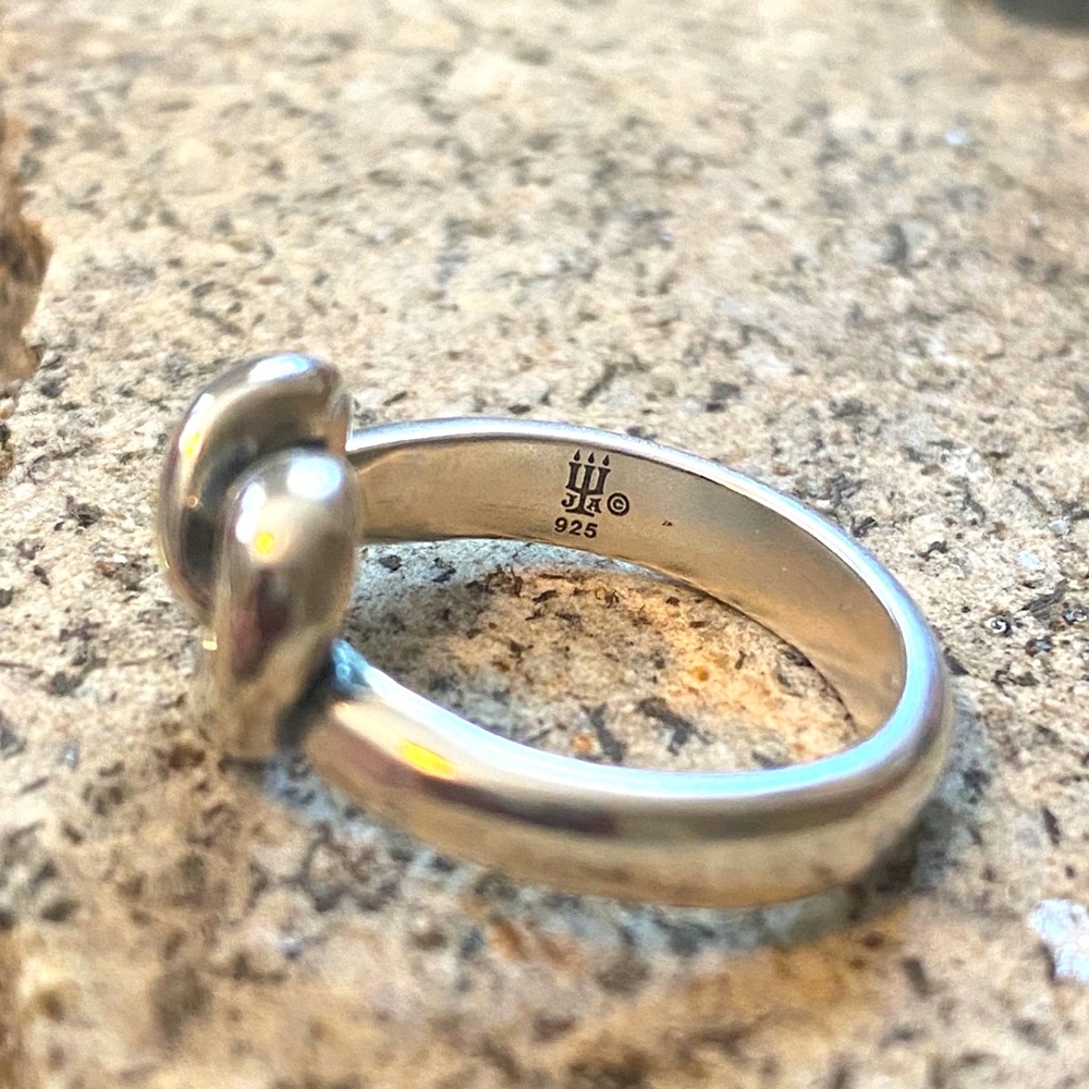 James Avery heavy heart knot ring - Picture 2 of 4